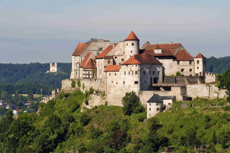 be 517 Burghausen Castle scaled 1 768x512